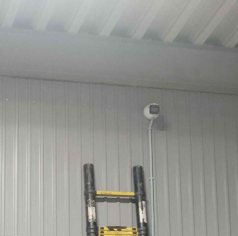 монтаж видеокамер в Москве и области монтаж видеокамер в Москве и области